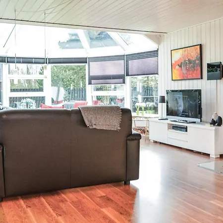 Beautiful Home In Blavand With Sauna * Blavand