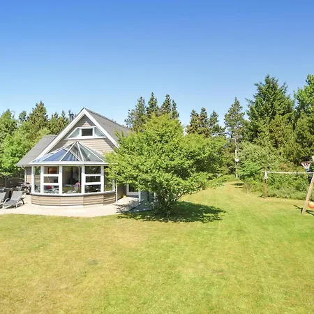 Holiday home Beautiful Home In Blavand With Sauna Blavand